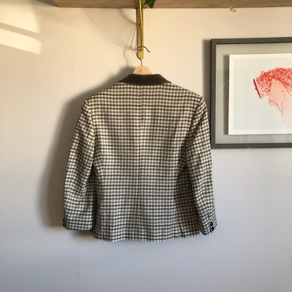 Grey and Taupe Plaid Cropped Blazer - Picture 4 of 10